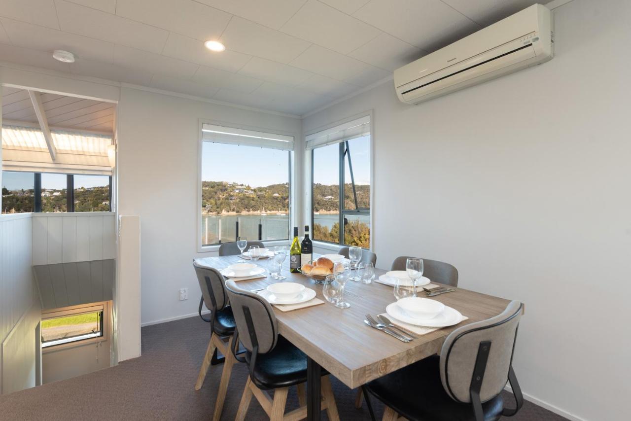 The Tide Watcher - Okiato Holiday Home Opua ภายนอก รูปภาพ